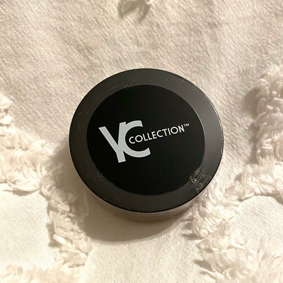 FREE with bundle of 2+ clothing items - Picture 2 of 2